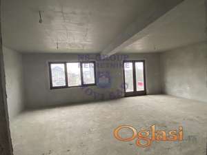 Spratnu kuću na Sajlovu- 4 stambene jedinice