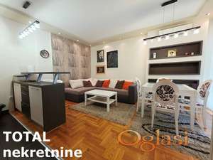 STAN - NOVI SAD - CENTAR - 40m2 - 153000 evra