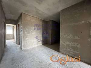 Ekskluzivna prodaja četvorosoban stan u Marije Bursać, Raz Invest. Kontakt 063/7561705