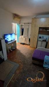 <p>UKNJIŽENA GARSONJERA KOD BULEVARA PATRIJARHA PAVLA, TELEP