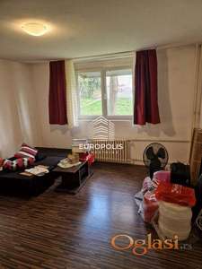 Retko u ponudi, garsonjera, Kanarevo brdo ID#9218