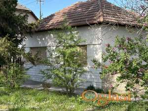 Prodaja trosobne kuće čvrste gradnje u blizini centra Bečeja