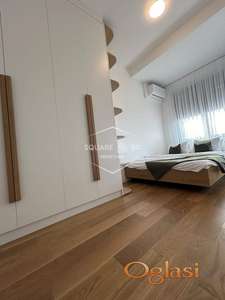 Blok 58, 2.o lux, namešten, garaža ID#4723