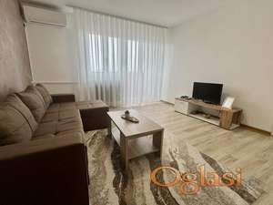 Sajam,trosoban,odličan sa prelepim pogledom ID#19214