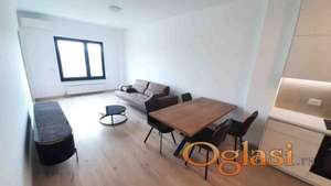 Square 43,lux,3.0,garaža ID#11677