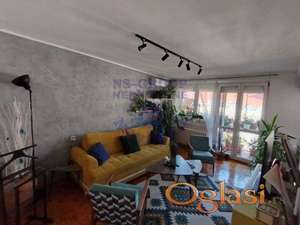 Odličan komforan dvosoban stan u samom centru! TOP