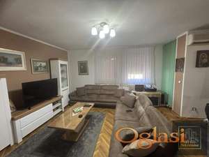 Odličan trosoban stan na Novom Naselju ! Vladike Ćirića