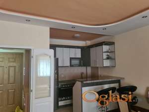 Prelep dvosoban stan,Bulevar Evrope-550e
