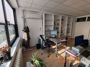 Poslovni prostor - Bulevar - 30m2!