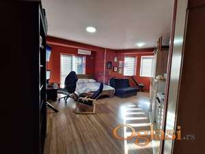 Odlican jednoiposoban stan na Telepu