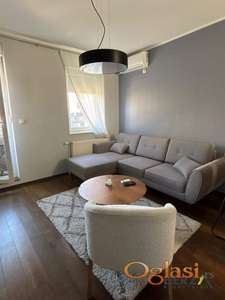 PRELEP DVOSOBAN STAN NA BULEVARU EVROPE