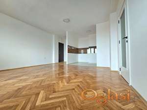 ~~~ Odličan trosoban stan kod STADIONA Vojvodine ~~~