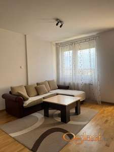 Kompletno opremljen stan na Bulevaru Patrijarha Pavla - USELJIV OD 01.01.2026.