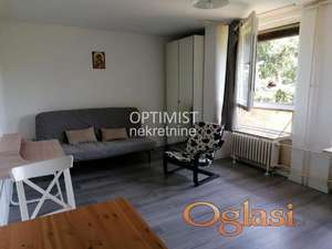 Zemun, Cara Dušana, 33m2 ID#3243