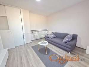 Blok 21, 1.0, terasa 60m2, renoviran ID#10619