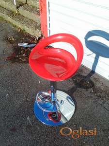 Barska stolica EMMEZETA