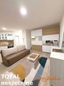 NOVI SAD - CENTAR - 45m2 - 400 evra