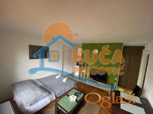 Izdaje se odlična garsonjera kod Medicinskog fakulteta, 22m2