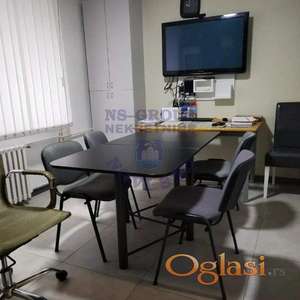 Izdaje se poslovni prostor na udarnoj lokaciji – Bulevar oslobođenja.