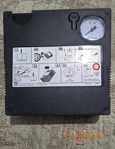 Kompresor za gume 12V,20A,240W izuzetno jak