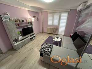 Komforan dvosoban stan u blizini Železničke stanice