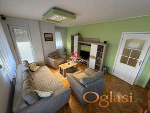 Trosoban stan - 70m2 - Nova Detelinara