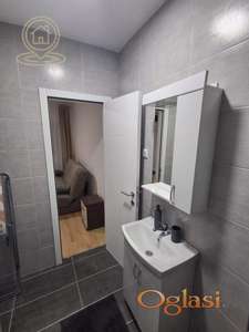 Izdavanje stanova Novi Sad – Garsonjera Adice, odlična lokacija – 300€ sa svim troškovima