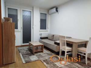 Izdajem jednosoban stan namešten 31m2