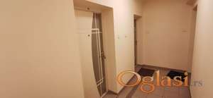 Nameštena garsonjera na Grbavici