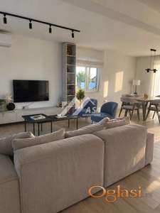 IZDAJE SE LUX PENTHOUSE U VETERNIKU-pet friendly ID#8088