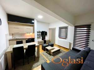 Zlatibor – Prodaja apartmana 36m², 4. sprat, lift, veliki parking