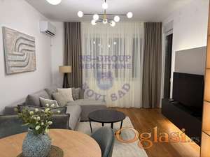 Izdaje se lep dvosoban stan na Grbavici