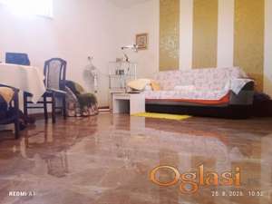 Vašica kuća 175m2 na placu od 1848m2 HiTNO!