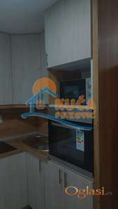 Izdaje se odličan stan u centru Niša, 30m2