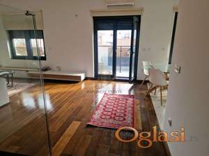 Izdavanje 3,0 stan od 80m2 sa garažnim mestom