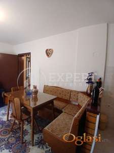 Izdaje se jednosoban stan u kući na prvom spratu, ul Babičkog odreda, 50m2