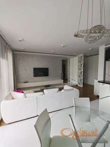 RETKO U PONUDI, TROSOBAN STAN NA GRBAVICI SA SAUNOM U STANU I SVOJOM GARAŽOM OD OKO 20m2