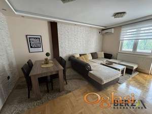  LUKSUZAN DVOSOBAN PET FRIENDLY STAN KOD ALEKSANDROVE ZGRADE