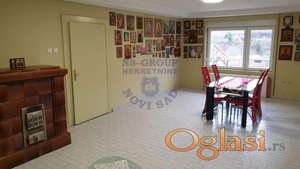 Odlična spratna kuća u Rakovcu