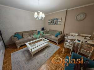 Novo naselje, 63m2. Dvoiposoban, renoviran stan! šifra: 1004833  