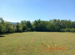 Plac u Sopotu sa pogledom na Kosmaj