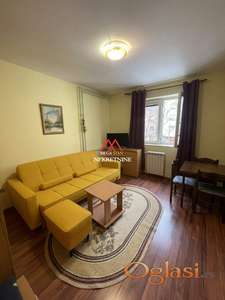 Novosadskog Sajma - 28m2 - garsonjera