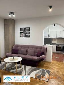 Odličan jednosoban stan u centru grada