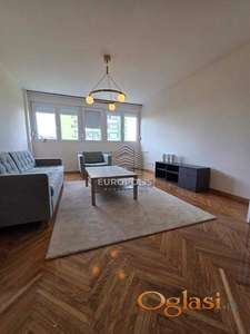 Fontana, renoviran, lux sa garažom ID#8500