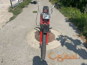 Tomos
