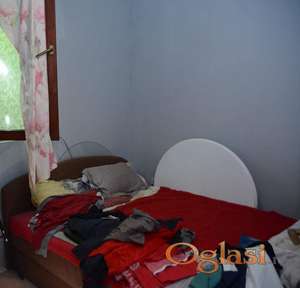 Kotez,kuca,zasebna,5 ari placa ID#1708