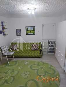 Izdaje se garsonjera u Duvaništu, 25m2!
