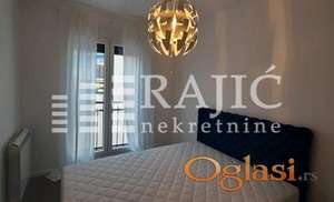 Vračar,Cerska,50m2,2.0-odlična lokacija #3499