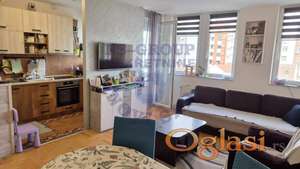 Trosoban stan površine 70 m² - Podbara!