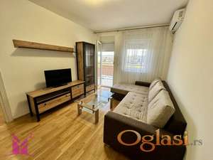 * Novi Sad - Adice * garaža